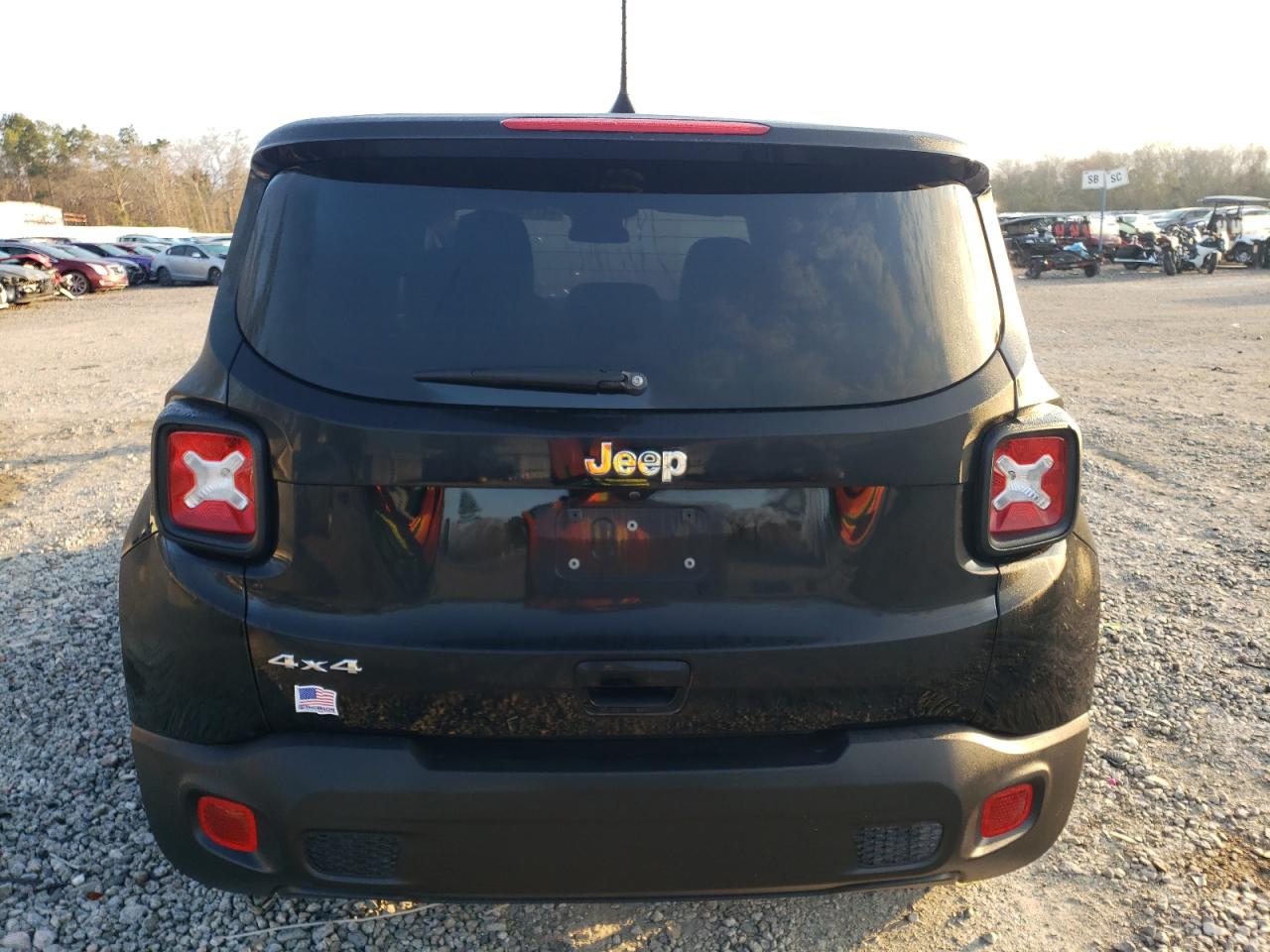 2023 JEEP RENEGADE LATITUDE VIN:ZACNJDB1XPPP15384