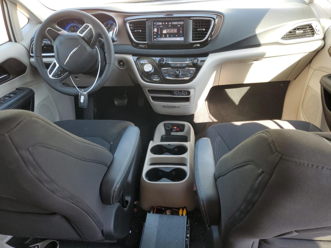 2023 CHRYSLER VOYAGER LX VIN:2C4RC1CG0PR617184