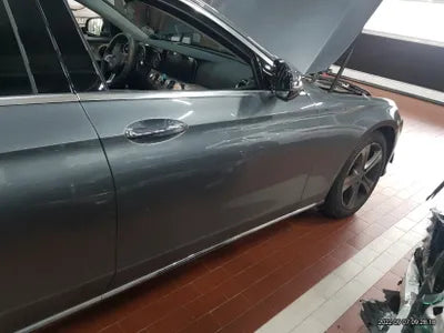 2018 Mercedes-Benz E 200 VIN: