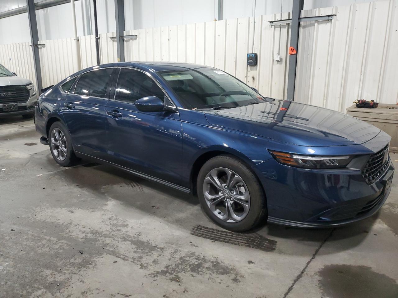 2024 HONDA ACCORD EX VIN:1HGCY1F31RA039878