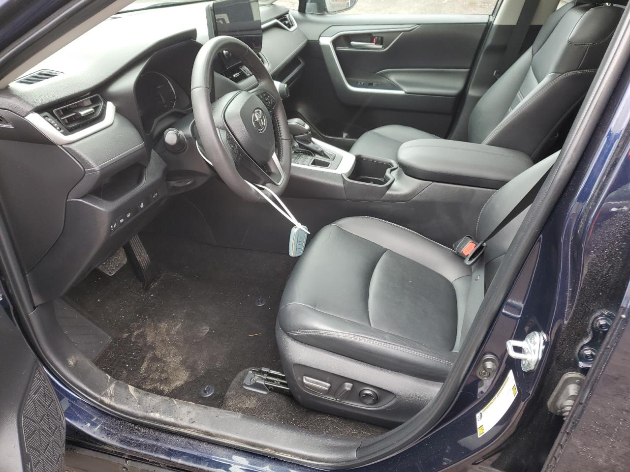 2023 TOYOTA RAV4 XLE PREMIUM VIN:2T3A1RFV9PW384892