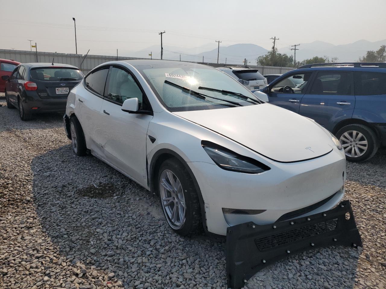 2023 TESLA MODEL Y  VIN:7SAYGDEE7PF682836