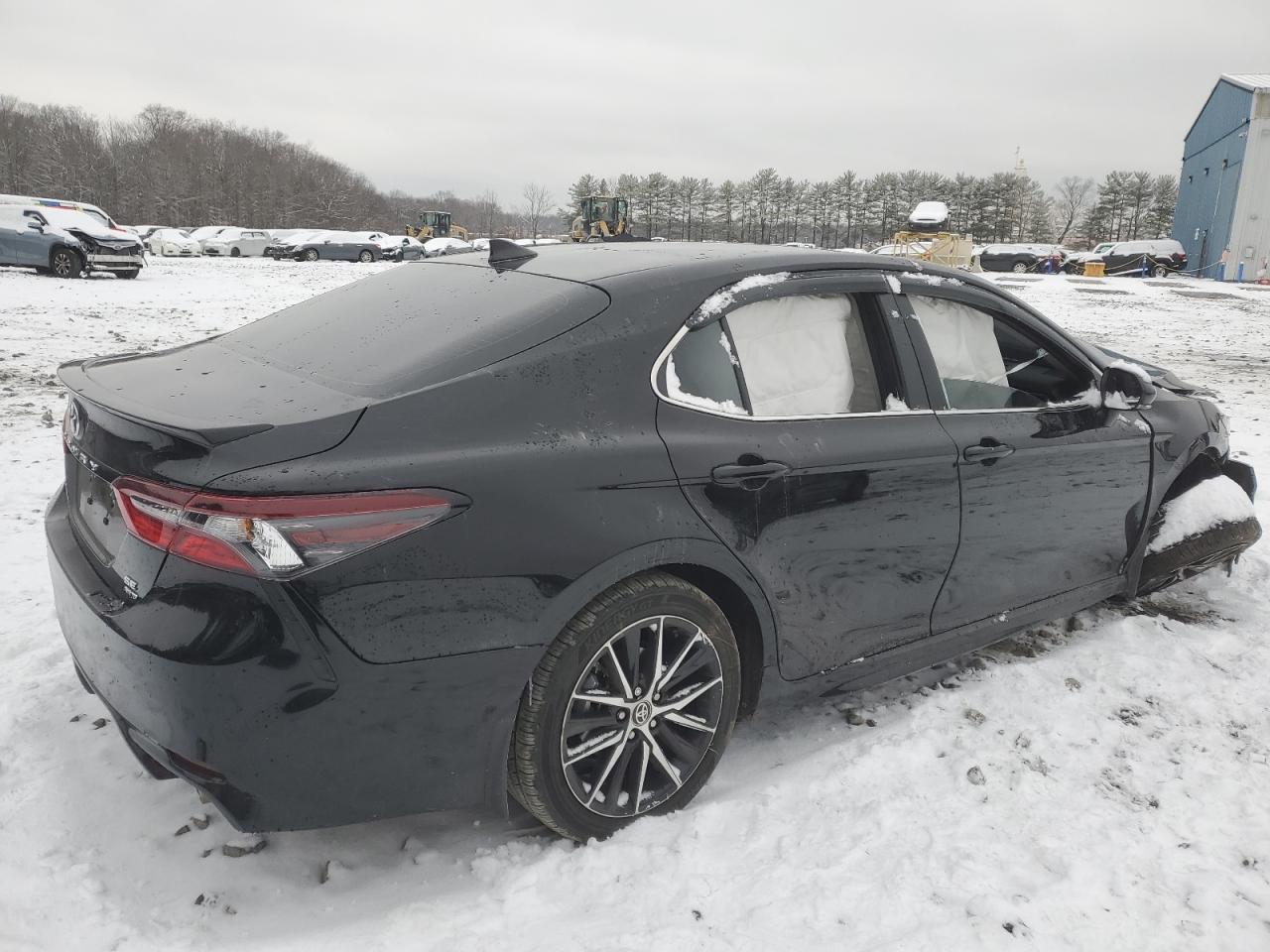 2024 TOYOTA CAMRY SE NIGHT SHADE VIN:1GCNCPEAXBZ203838