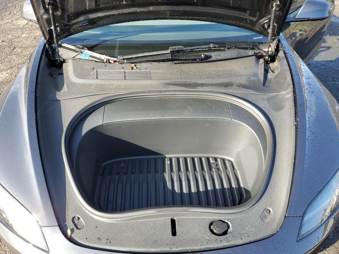 2024 TESLA MODEL 3  VIN:5YJ3E1EA4RF738517