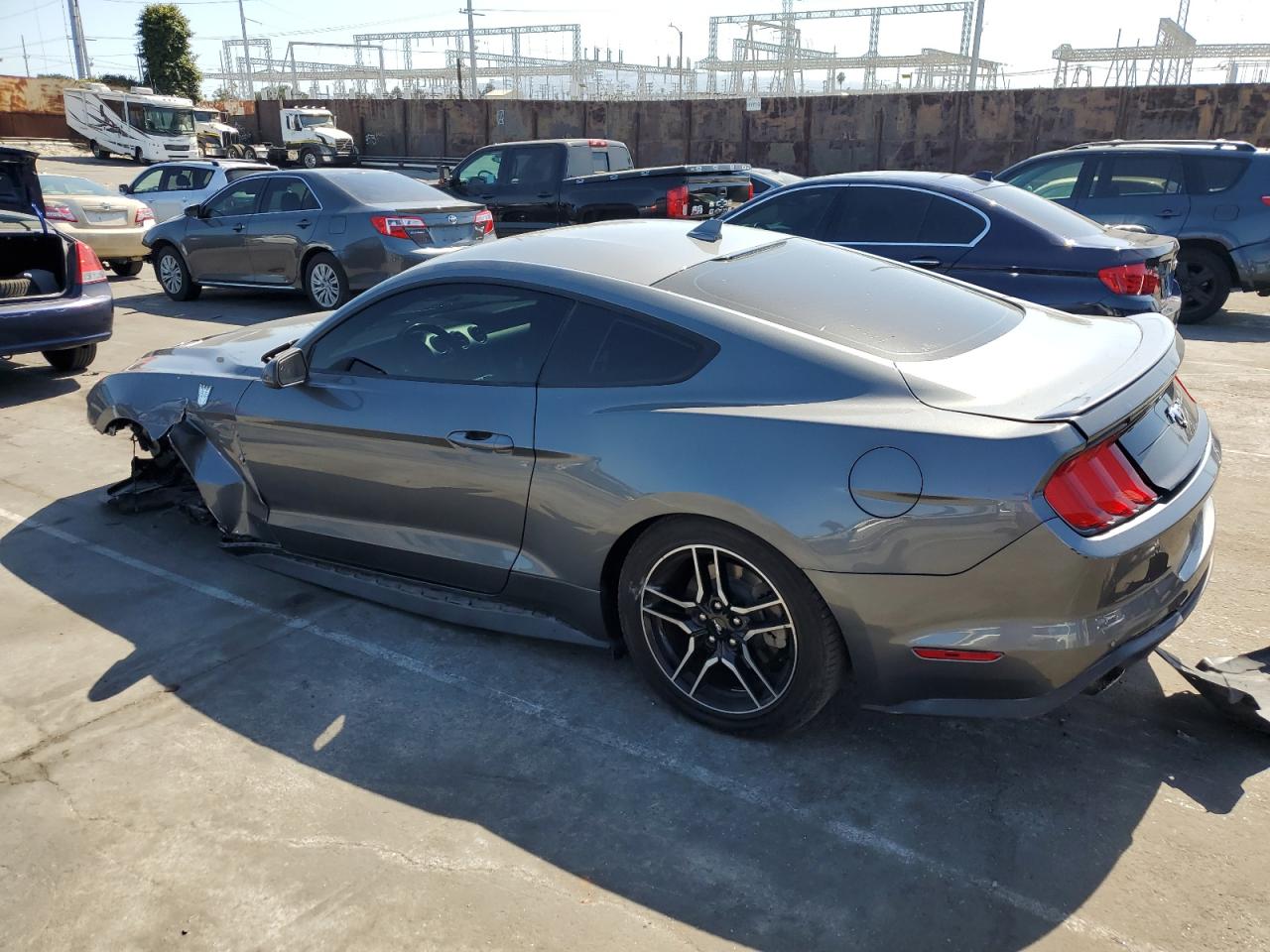 2022 FORD MUSTANG  VIN:1FA6P8TH5N5105557