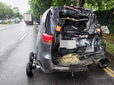 2017 Kia Carnival VIN: