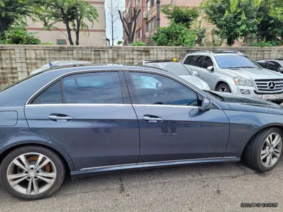 2014 Mercedes-Benz E 220 VIN: