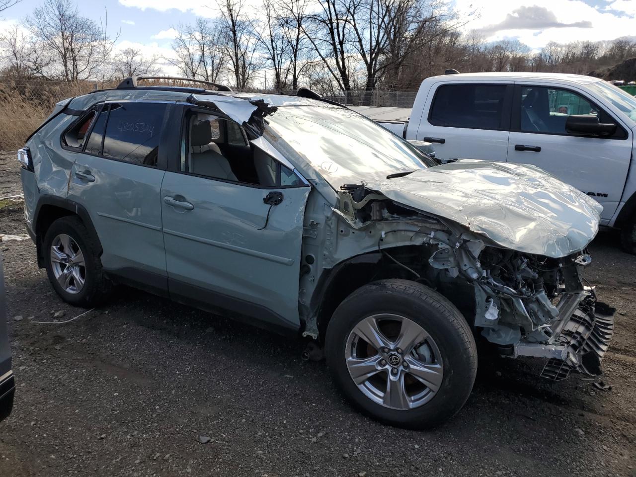 2022 TOYOTA RAV4 XLE VIN:2T3P1RFV8NW309236