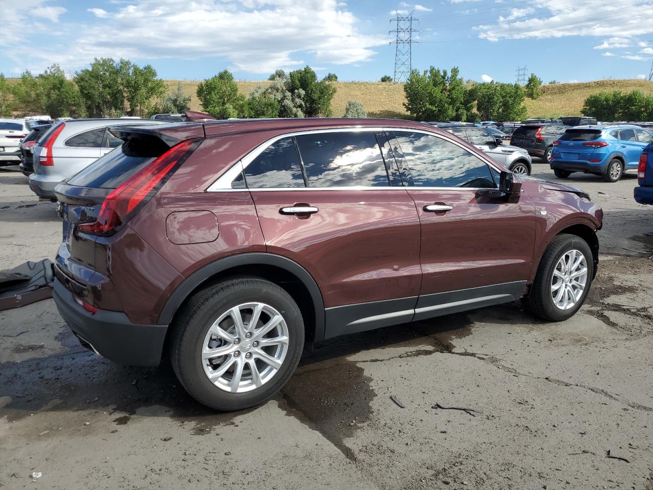 2022 CADILLAC XT4 LUXURY VIN:1GYAZAR46NF147282
