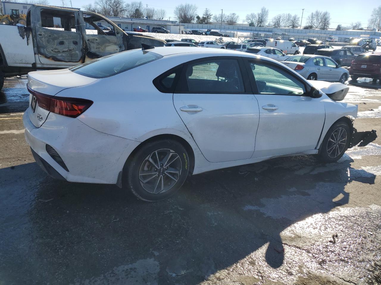 2023 KIA FORTE LX VIN:3KPF24AD1PE637980