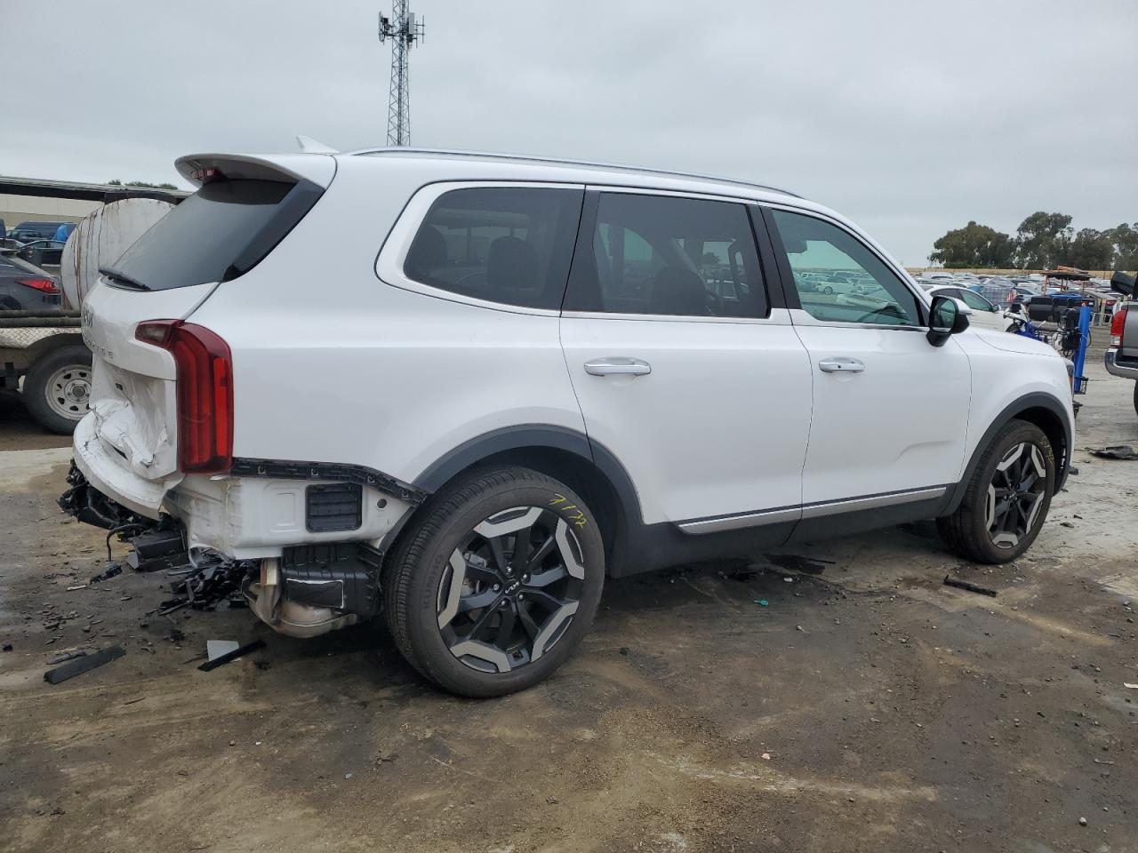 2024 KIA TELLURIDE S VIN:5XYP64GC7RG429454