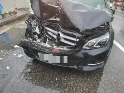 2015 Mercedes-Benz E 200 VIN: