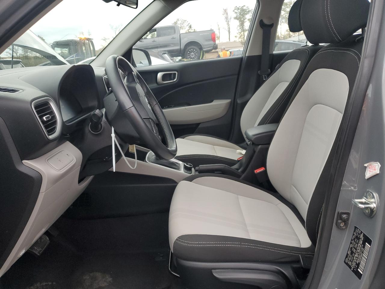 2023 HYUNDAI VENUE SEL VIN:KMHRC8A37PU214214
