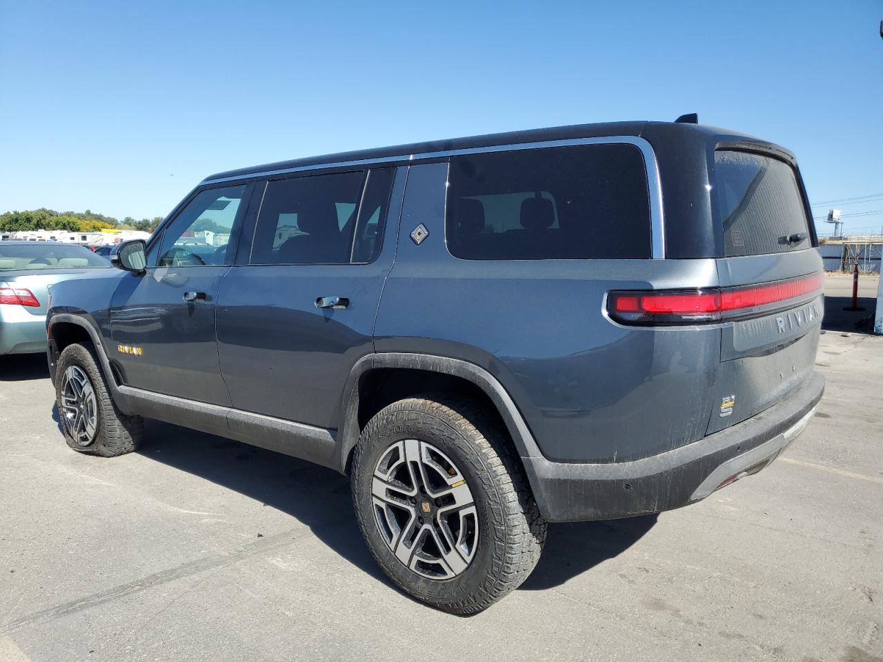 2023 RIVIAN R1S ADVENTURE VIN:7PDSGABA1PN013071