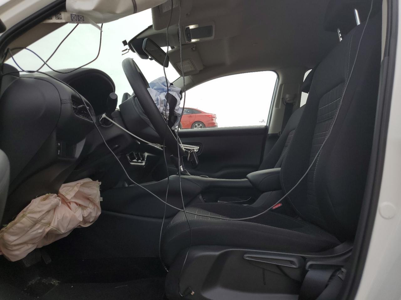 2024 HONDA HR-V LX VIN:3CZRZ1H36RM101002