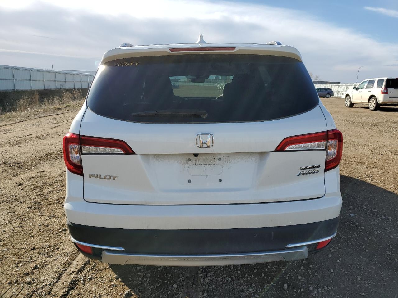 2022 HONDA PILOT TOURING VIN:5FNYF6H65NB085472