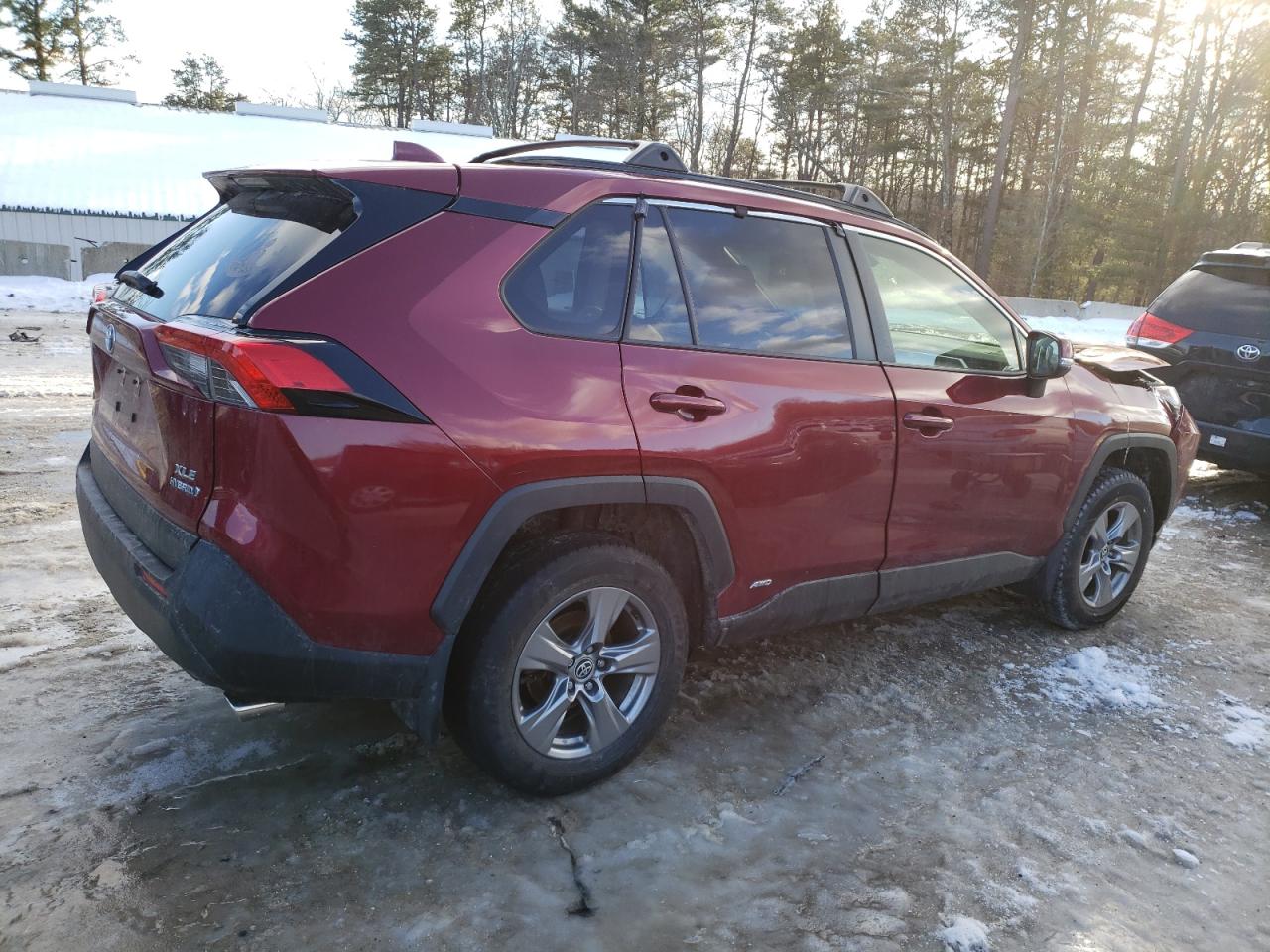 2022 TOYOTA RAV4 XLE VIN:JTMRWRFV8ND161418
