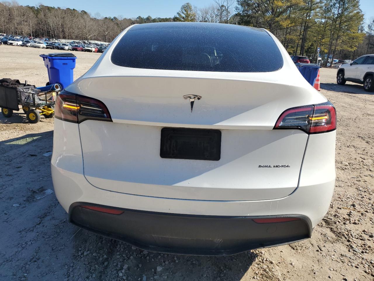 2023 TESLA MODEL Y  VIN:7SAYGDEE2PF752209
