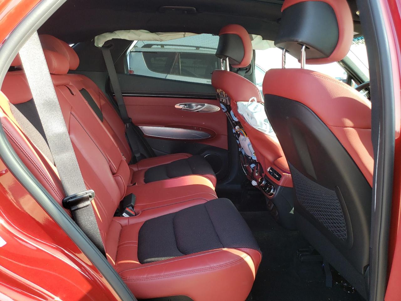 2023 GENESIS GV70 BASE VIN:KMUMADTB8PU087410