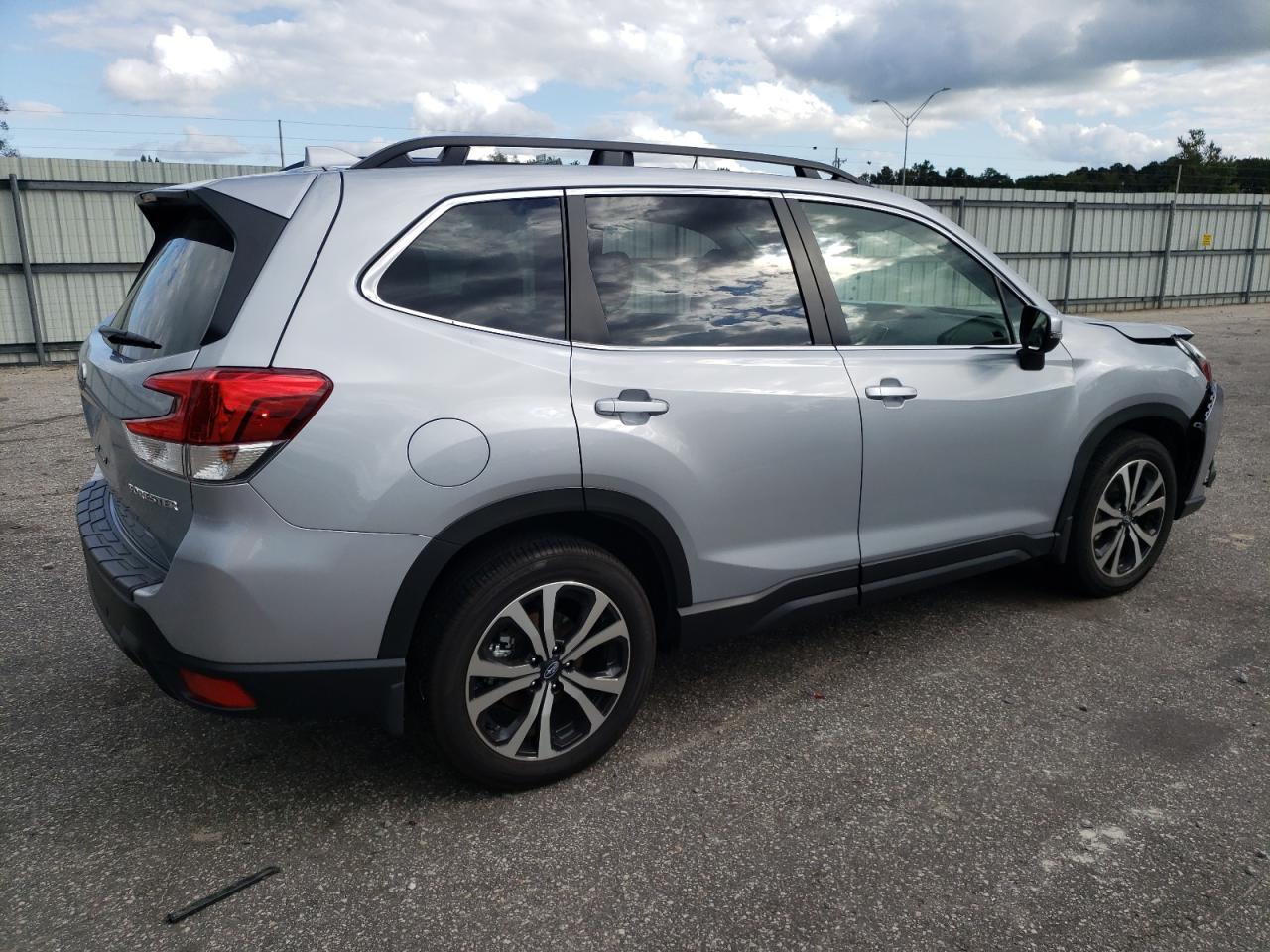 2023 SUBARU FORESTER LIMITED VIN:JF2SKAPC6PH539535