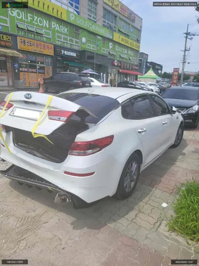 2018 Kia K5 KNAGS416BKA299446 VIN:KNAGS416BKA299446