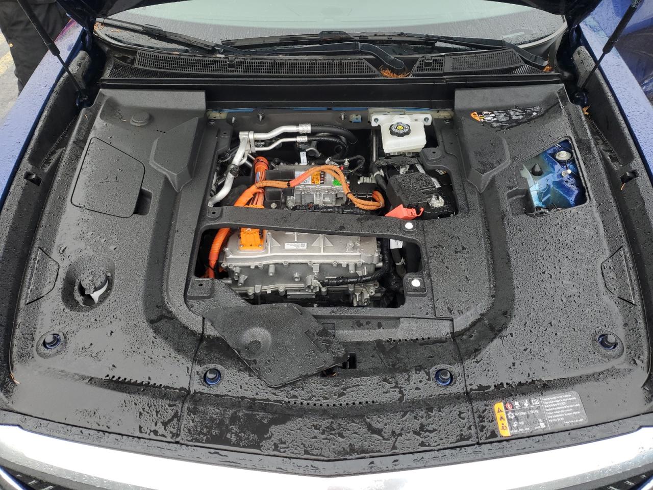 2024 CADILLAC LYRIQ LUXURY VIN:1GYKPPRL2RZ109198