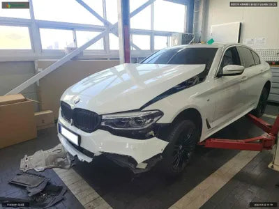 2019 BMW 540 WBAJB5109KB371981 VIN:WBAJB5109KB371981