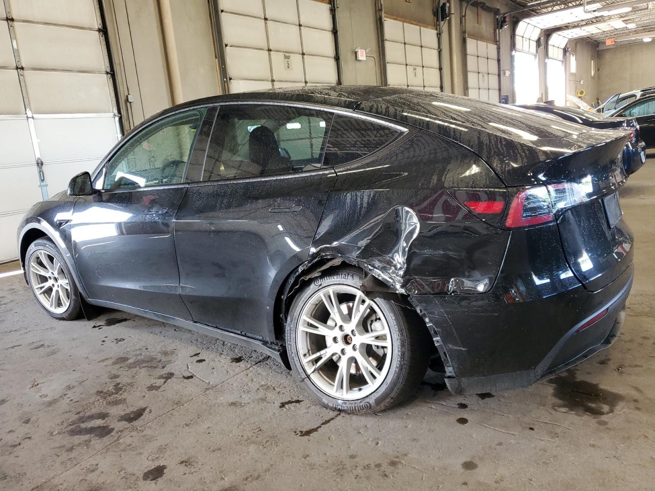 2023 TESLA MODEL Y  VIN:7SAYGAEE0PF907838
