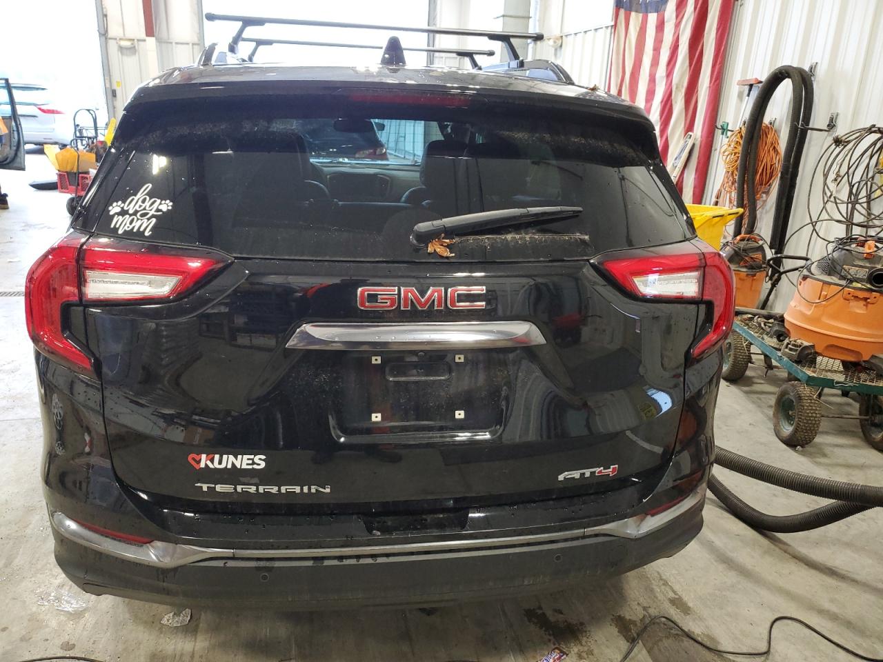 2022 GMC TERRAIN AT4 VIN:3GKALYEVXNL222199