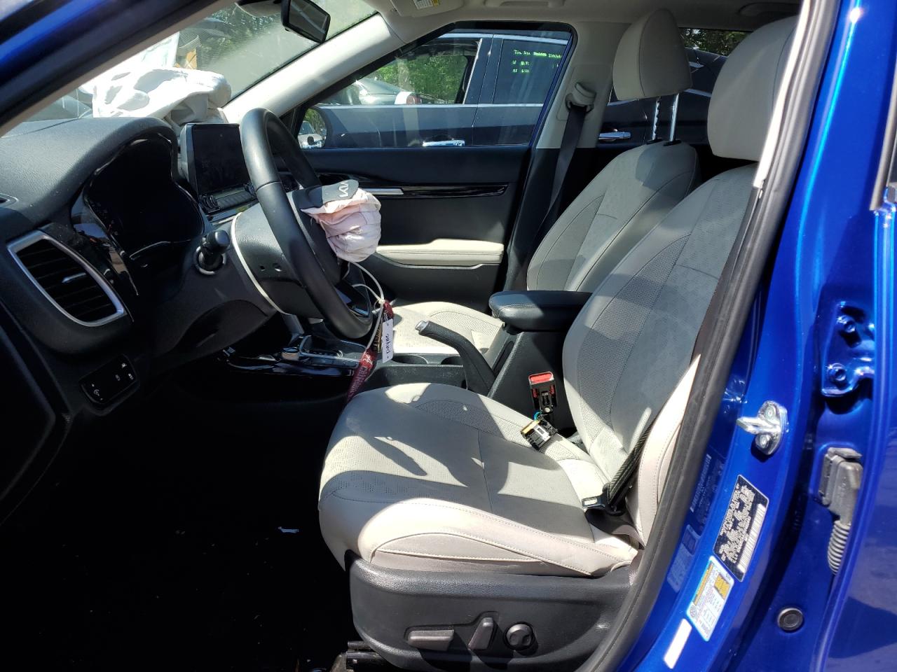 2023 KIA SELTOS EX VIN:KNDERCAA7P7460441
