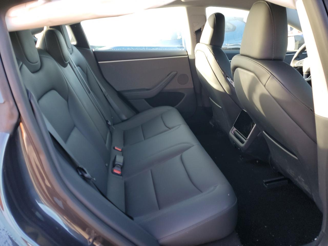 2024 TESLA MODEL 3  VIN:5YJ3E1EA9RF783923
