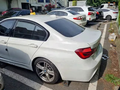 2018 BMW 330 WBA8B910XJA826721 VIN:WBA8B910XJA826721