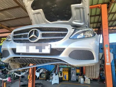 2018 Mercedes-Benz C 220 VIN: