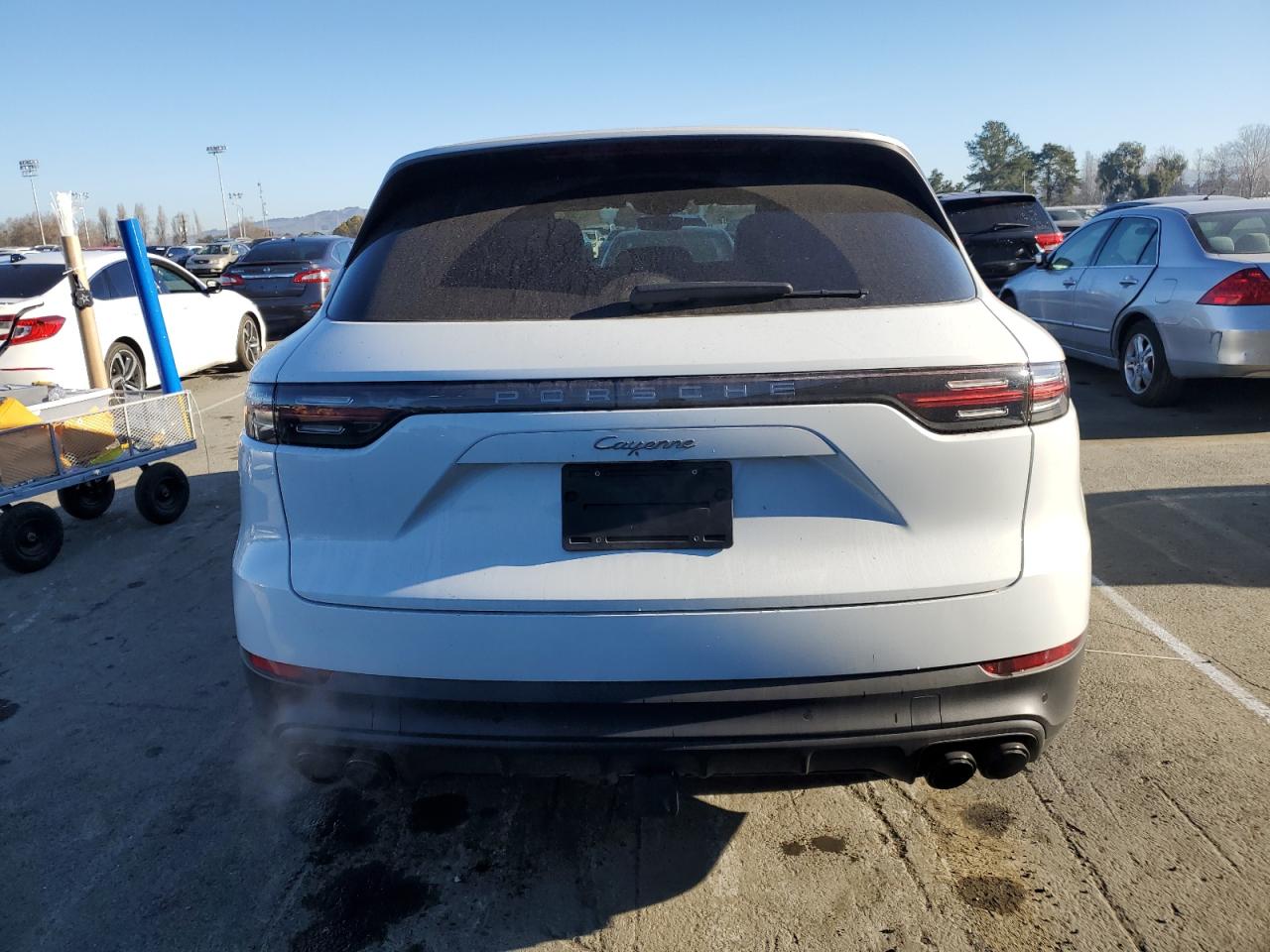 2022 PORSCHE CAYENNE  VIN:SALE2FEU3P2204717