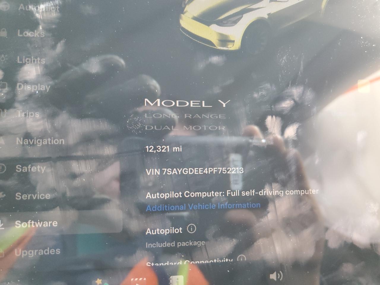 2023 TESLA MODEL Y  VIN:7SAYGDEE4PF752213