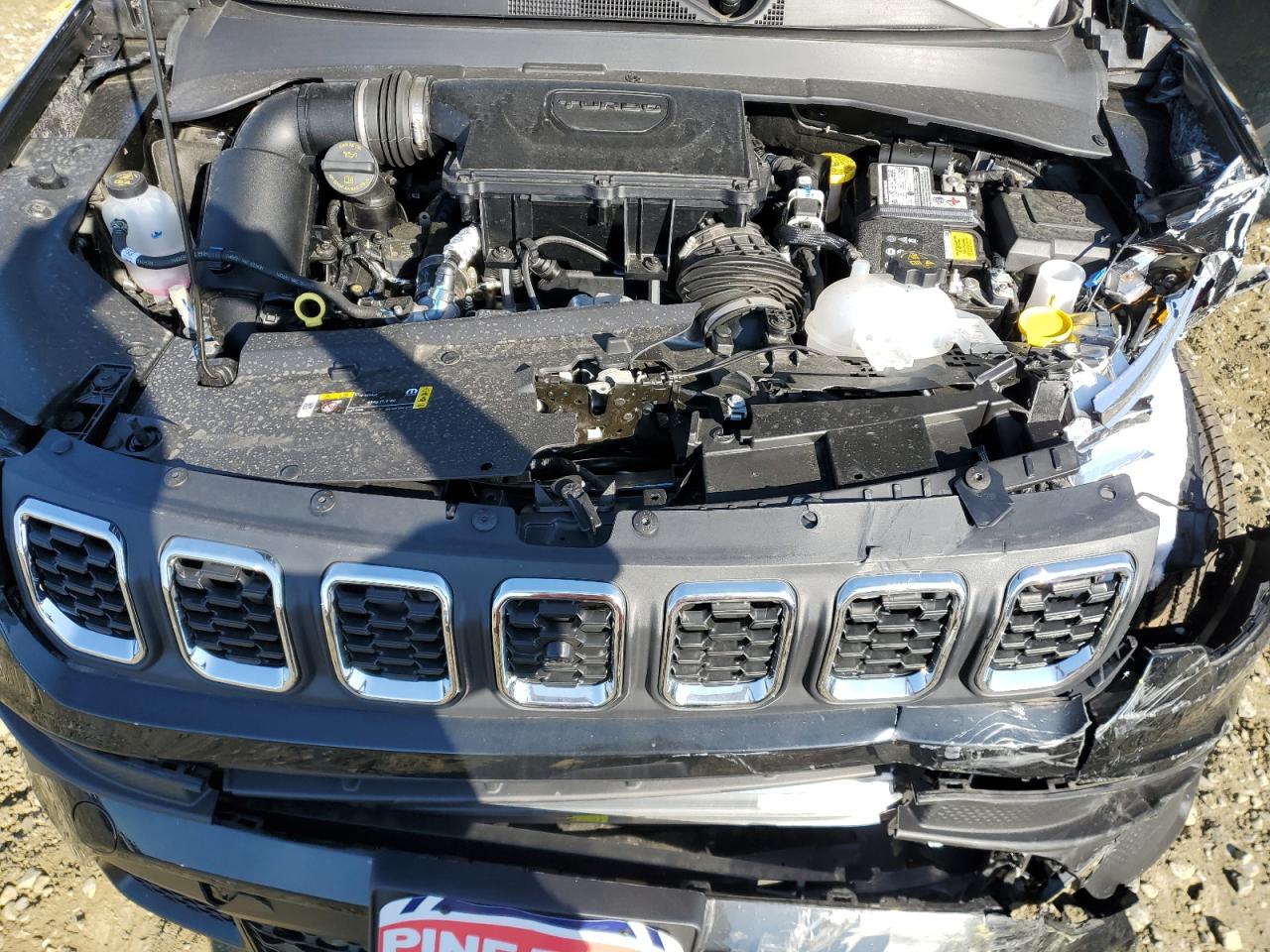 2024 JEEP COMPASS LATITUDE LUX VIN:3C4NJDFN1RT104509