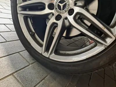 2018 Mercedes-Benz E 220 WDD1J1EB7KF074023 VIN:WDD1J1EB7KF074023