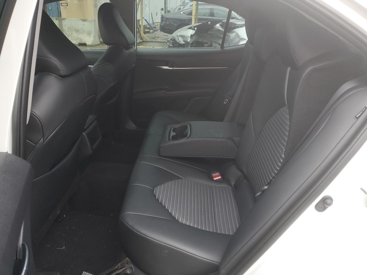 2022 TOYOTA CAMRY SE VIN:4T1G11BK9NU070575