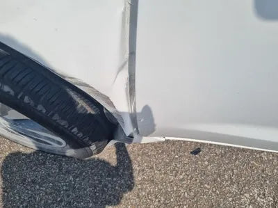 2014 Kia Carnival VIN: