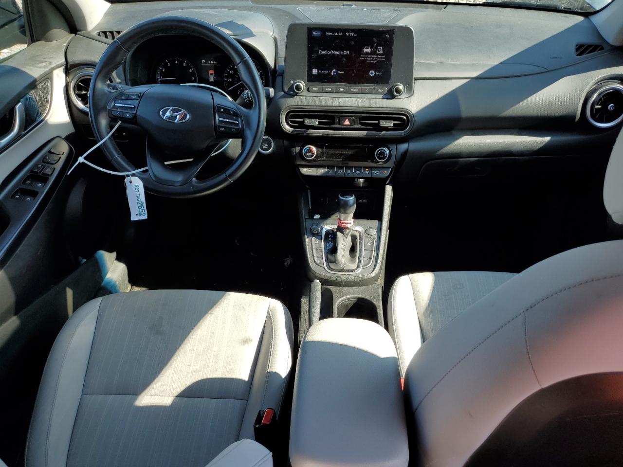 2022 HYUNDAI KONA SEL VIN:KM8K3CAB3NU898588