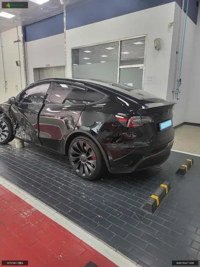 2023 Tesla Model Y 7SAYGDEF3PF642603 VIN:7SAYGDEF3PF642603