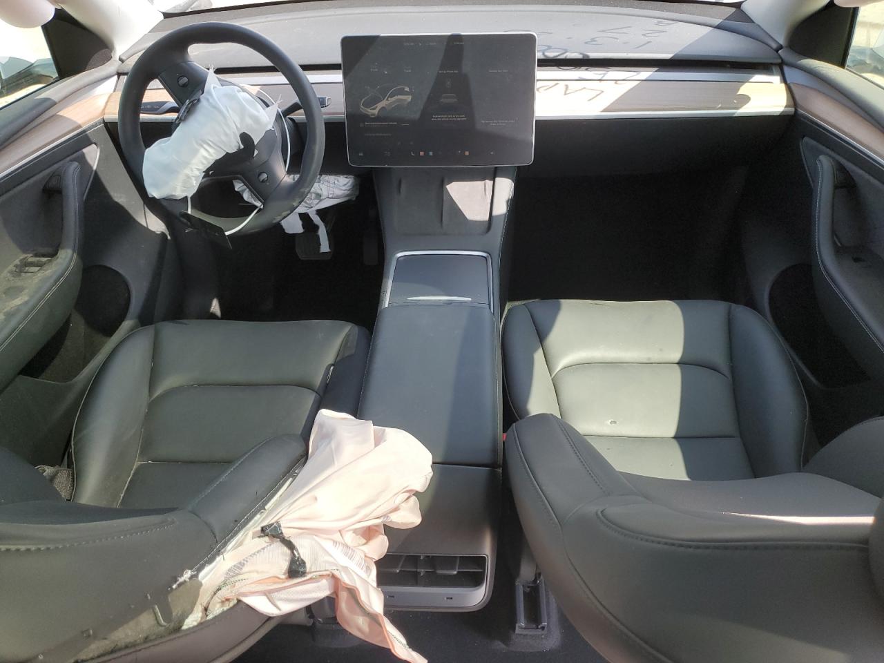 2024 TESLA MODEL Y  VIN:7SAYGDED8RF047909