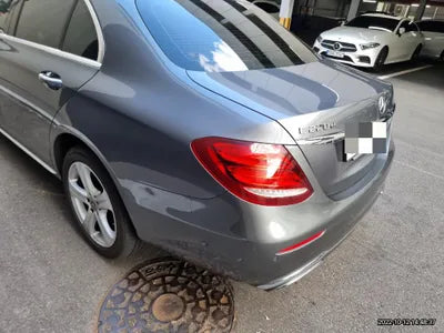 2018 Mercedes-Benz E 220 WDDZF0EB2JA477806 VIN:WDDZF0EB2JA477806