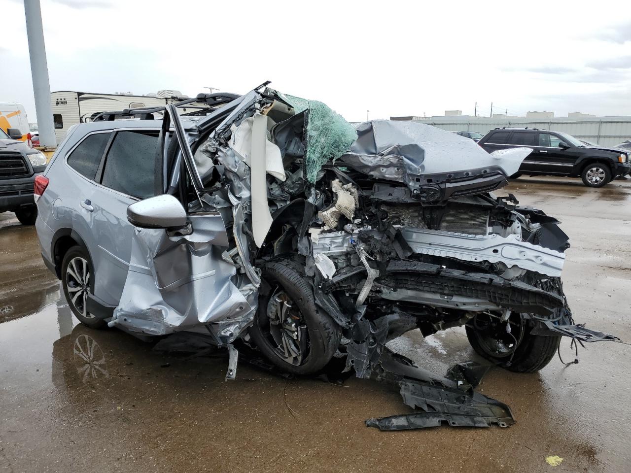 2023 SUBARU FORESTER LIMITED VIN:JF2SKAPC4PH418342