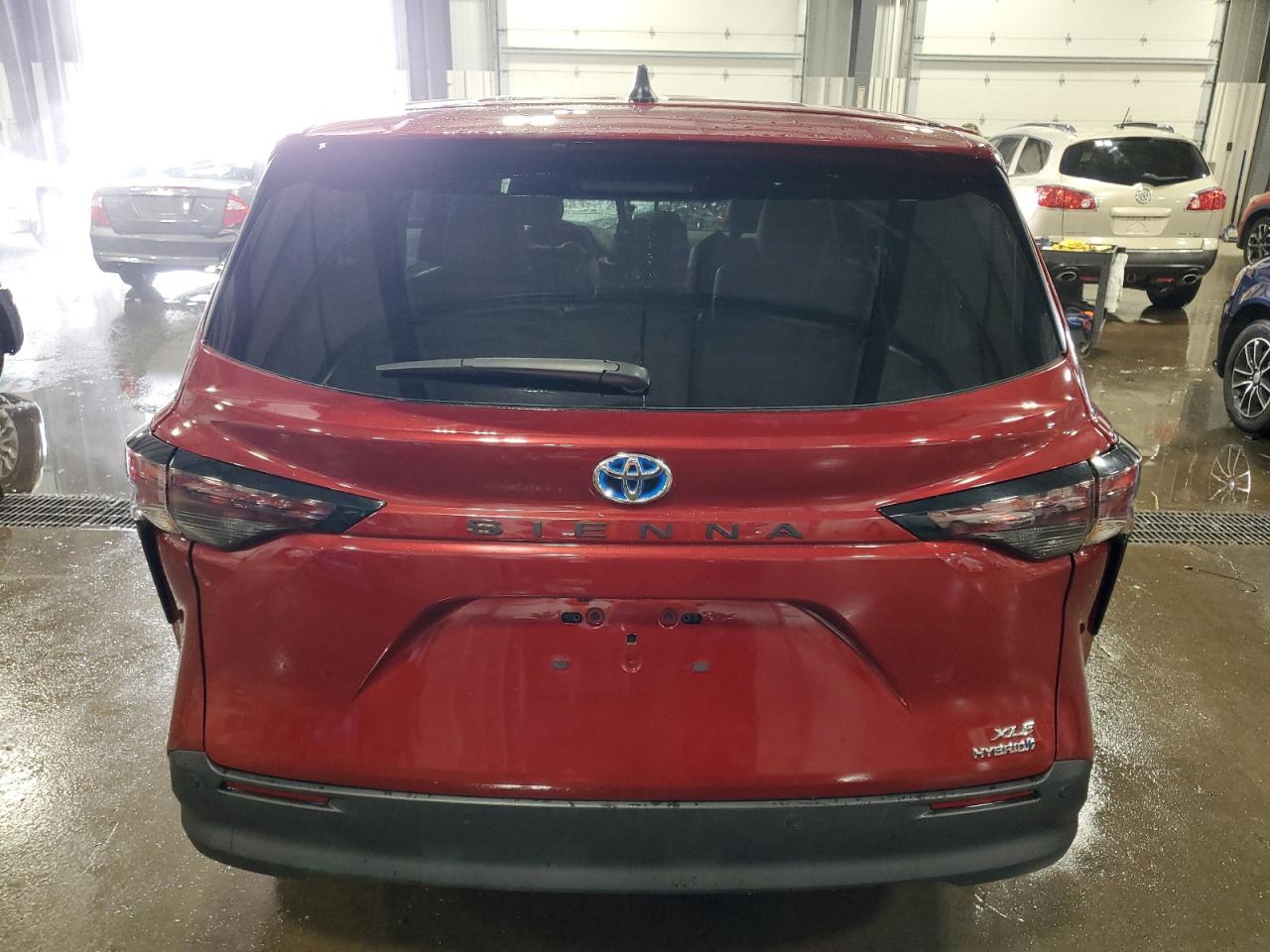 2023 TOYOTA SIENNA XLE VIN:5TDYRKEC8PS156317