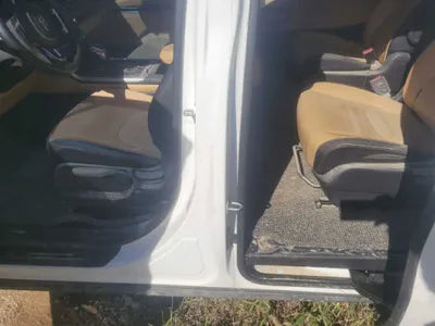 2021 Kia Carnival KNANB81BBMS029576 VIN:KNANB81BBMS029576
