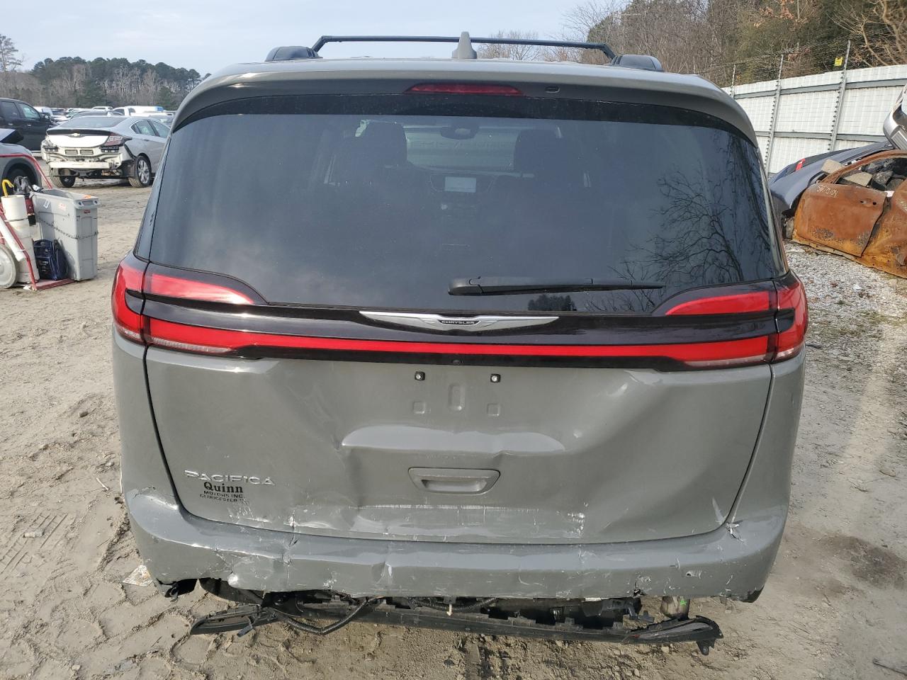 2022 CHRYSLER PACIFICA TOURING L VIN:2C4RC1BG3NR178349