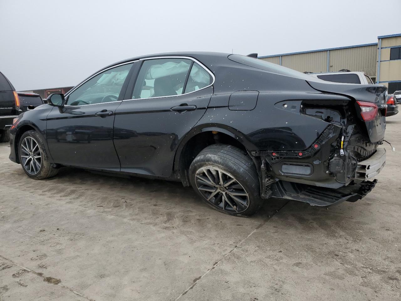 2023 TOYOTA CAMRY XLE VIN:4T1F11AK2PU768901