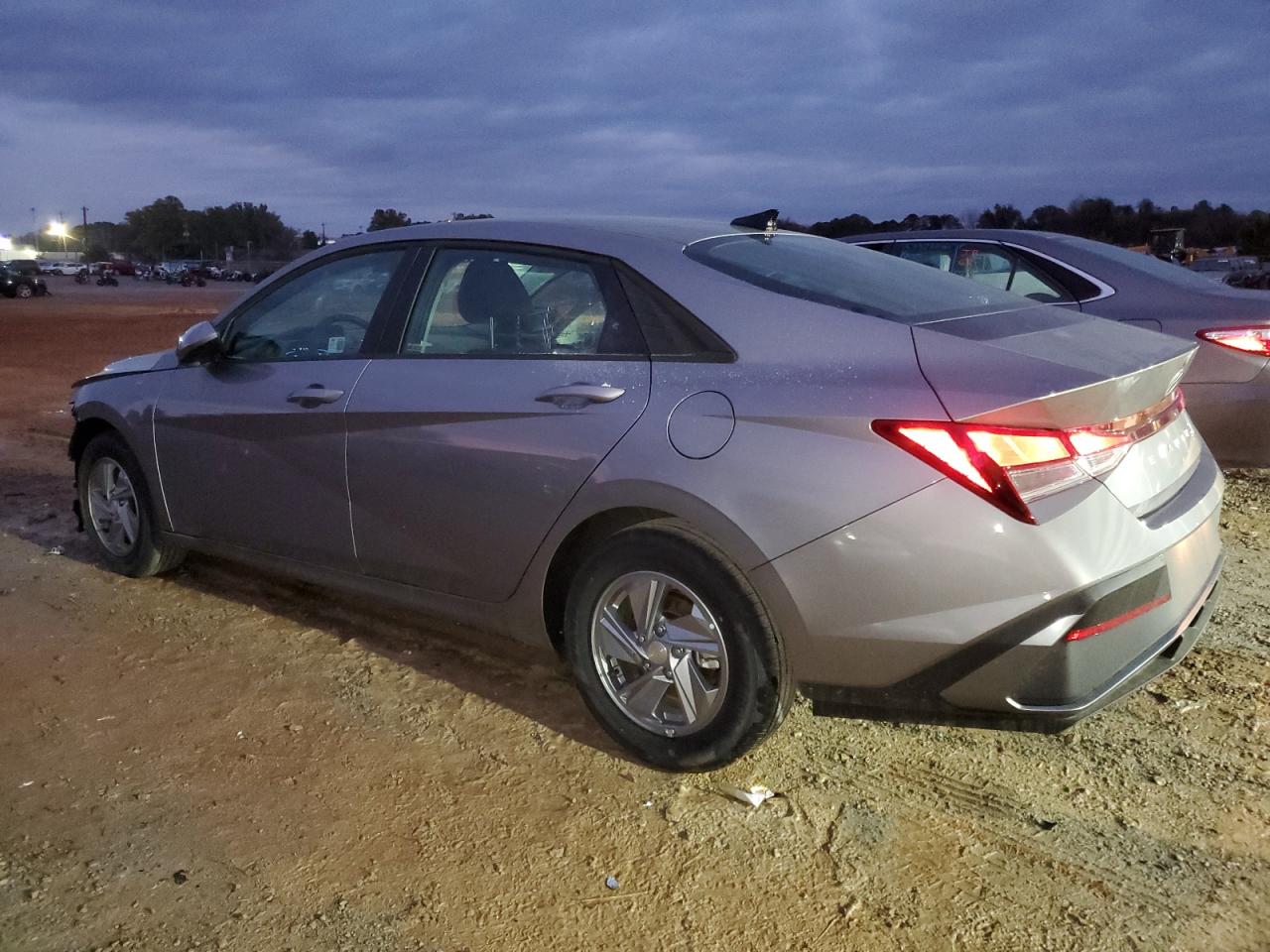 2024 HYUNDAI ELANTRA SE VIN:KMHLL4DG5RU652942