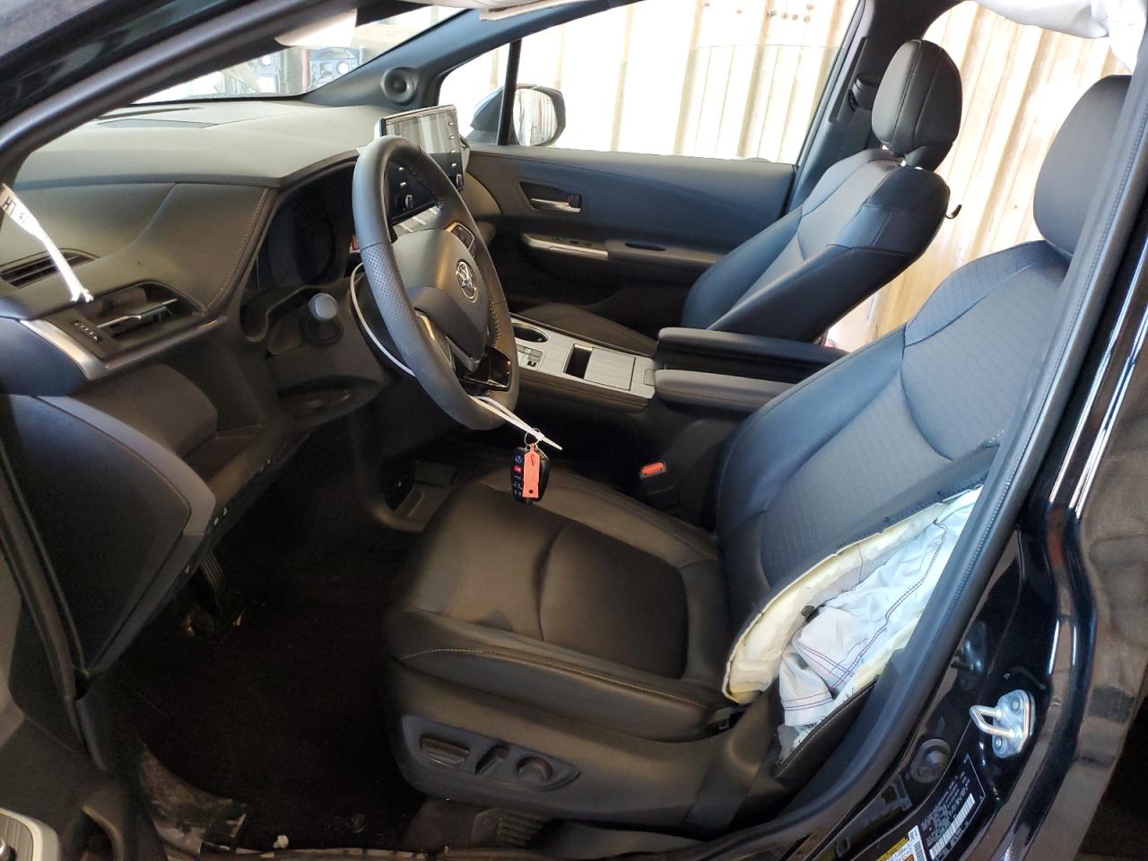 2023 TOYOTA SIENNA XSE VIN:5TDCSKFCXPS107701